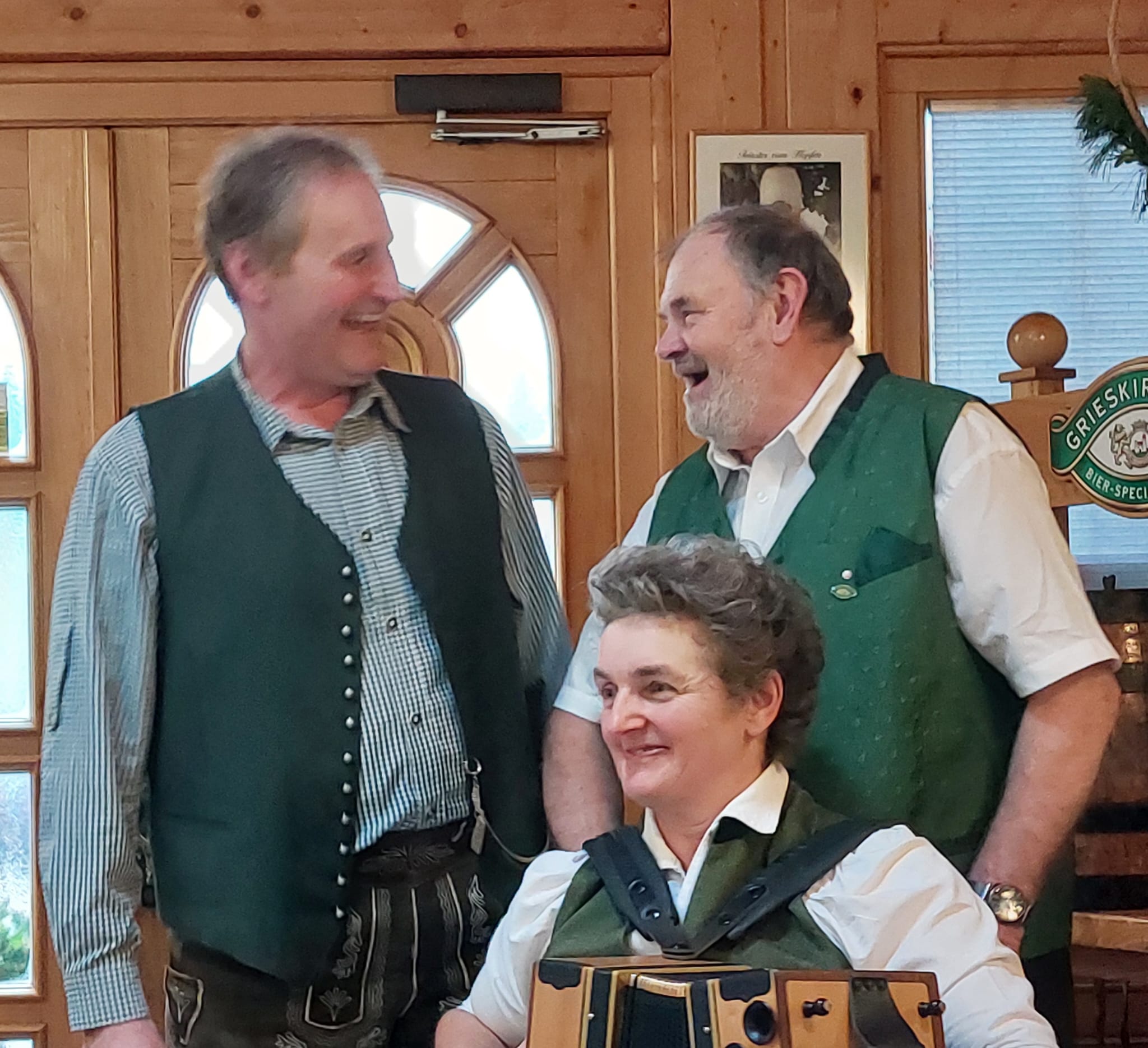 Read more about the article Bockbieranstich beim Wirt z’Entern